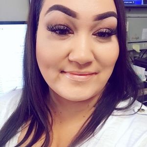 Meet your Posher, Lydia